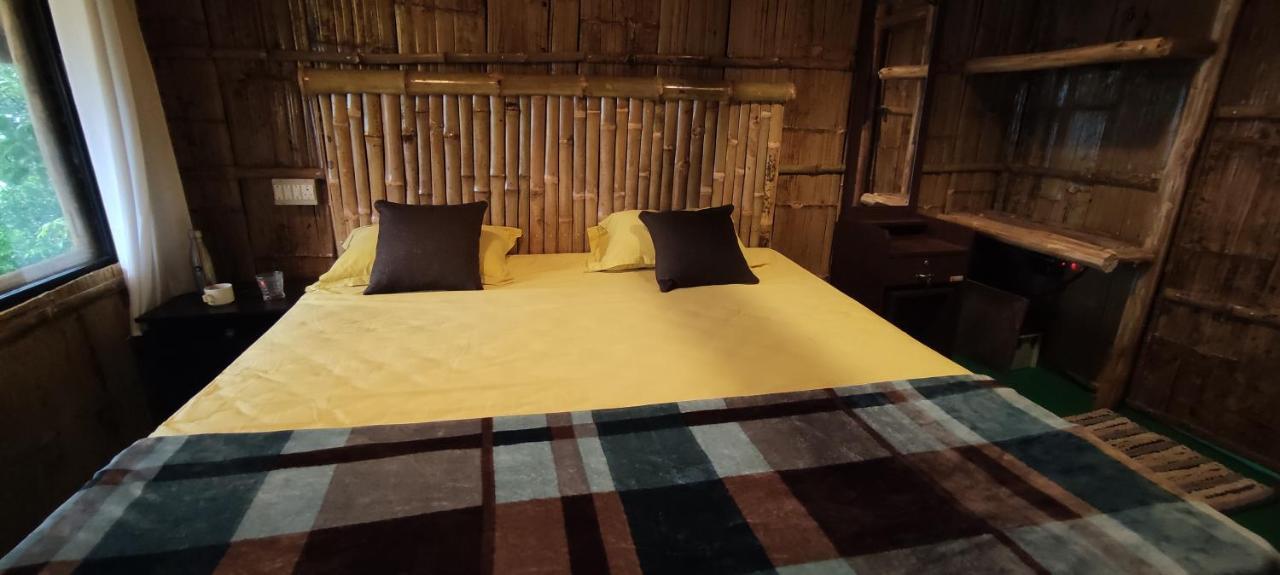 Fab - Bamboo Hut With Open Shower Munnar Kültér fotó