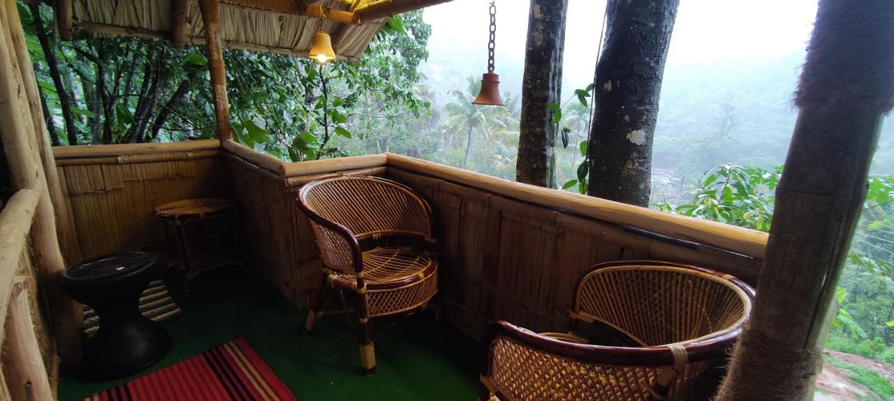 Fab - Bamboo Hut With Open Shower Munnar Kültér fotó