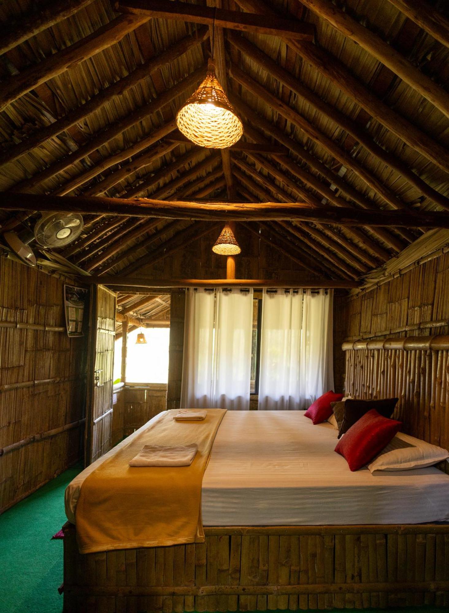 Fab - Bamboo Hut With Open Shower Munnar Kültér fotó